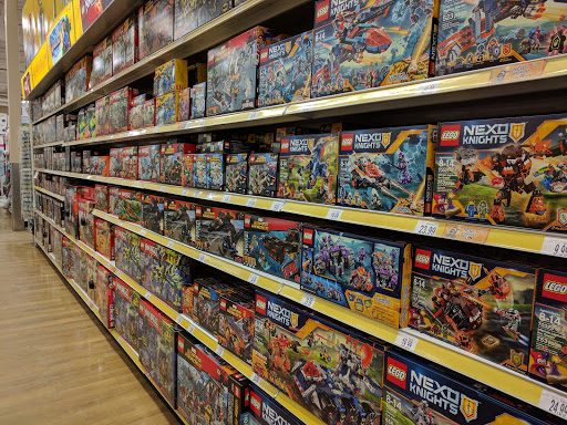 Shopping Mall «Dedham Mall», reviews and photos, 300 Providence Hwy, Dedham, MA 02026, USA