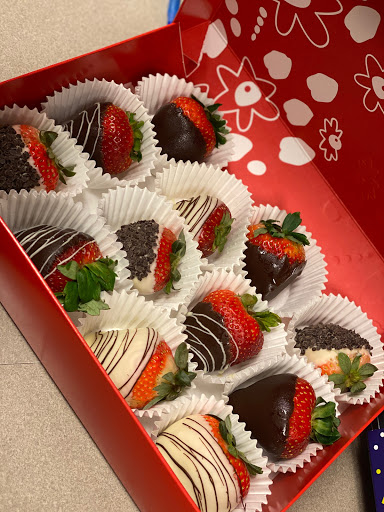 Gift Shop «Edible Arrangements», reviews and photos, 1901 S 72nd St, Tacoma, WA 98408, USA