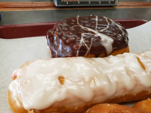 Donut Shop «Old Town Donut Shop», reviews and photos, 3941 Mid Rivers Mall Dr, St Peters, MO 63376, USA