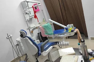 Sri Vigneshwara Dental Clinic image