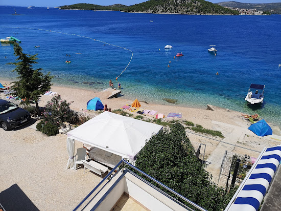 Varos beach