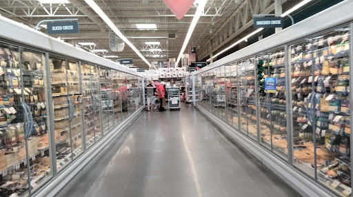 Grocery Store «Future Hy-Vee», reviews and photos, 7280 E Point Douglas Rd S, Cottage Grove, MN 55016, USA