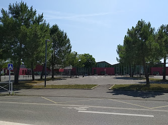 Ecole Du Pouligou