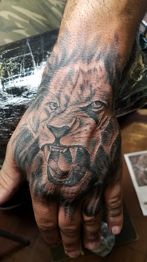 Tattoo Shop «Eazy Street Tattoos», reviews and photos, 13433 SW 56th St, Miami, FL 33175, USA