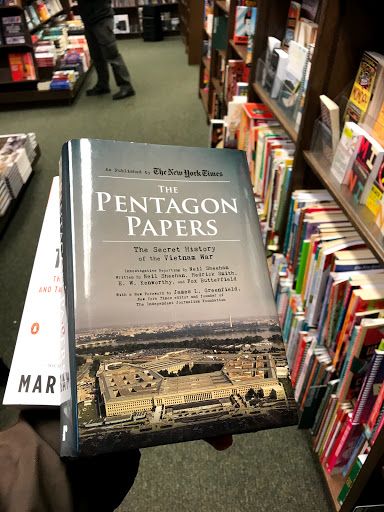Book Store «Barnes & Noble», reviews and photos, 1542 Northern Blvd, Manhasset, NY 11030, USA