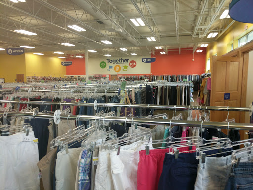 Thrift Store «Goodwill - Arden Hills», reviews and photos, 1103 County Rd E, Arden Hills, MN 55112, USA