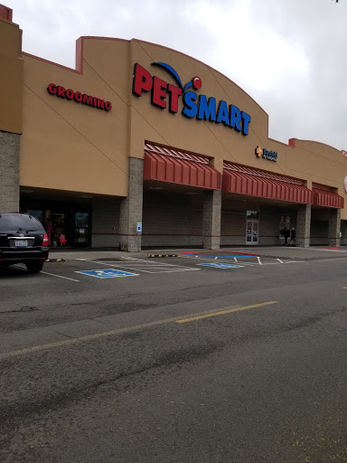 Pet Supply Store «PetSmart», reviews and photos, 430 NW Eastman Pkwy, Gresham, OR 97030, USA