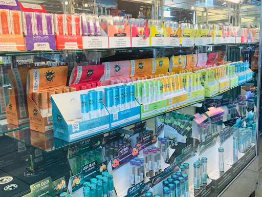 Tobacco Shop «Glass City Tobacco Inc», reviews and photos, 7600 Gardner Park Dr, Gainesville, VA 20155, USA