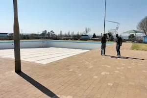Jabavu Swimming Pool image