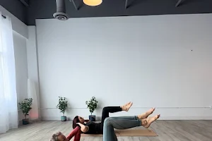 Goji Yoga image