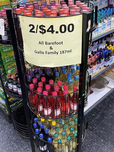 Grocery Store «Shiva Market», reviews and photos, 35 Washington St, Somersworth, NH 03878, USA