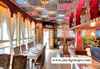 Atmosphère du Restaurant indien Joyti Restaurant (Cuisine Maison depuis 1994) à Paris - n°12