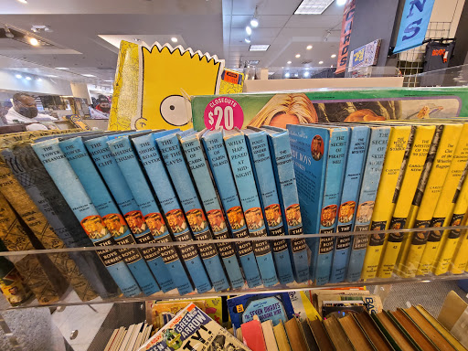 Shopping Mall «Sun-Vet Mall», reviews and photos, 5801 Sunrise Hwy, Holbrook, NY 11741, USA