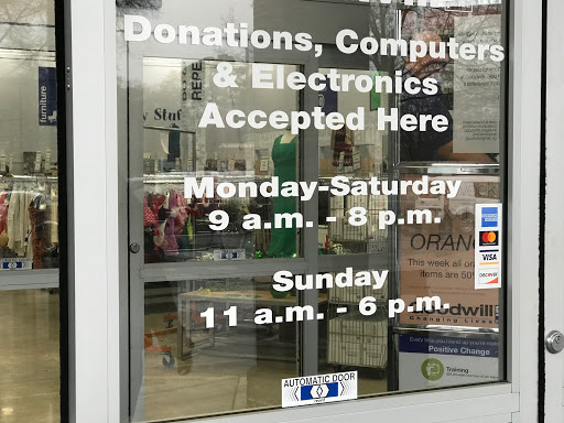 Donations Center «Goodwill Williamsburg Retail Store», reviews and photos