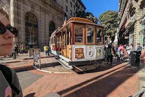 Cable Car Turnaround Powell St. image