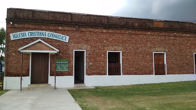Opiniones de Iglesia Cristiana Evangélica de Rosario en Nueva Helvecia - Iglesia