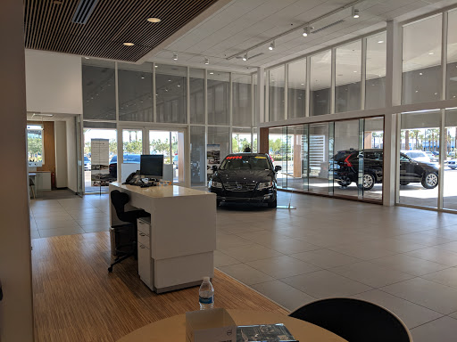 Car Dealer «Volvo of Tempe», reviews and photos, 8060 S Autoplex Loop, Tempe, AZ 85284, USA