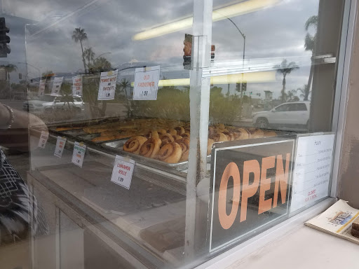 Donut Shop «Star Dust Donut Shop», reviews and photos, 698 CA-75, Imperial Beach, CA 91932, USA