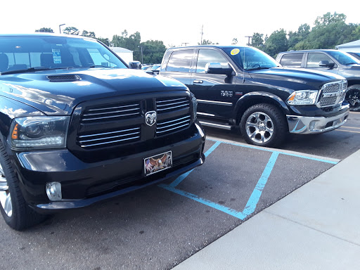 Car Dealer «Brighton Chrysler Dodge Jeep Ram», reviews and photos, 9827 E Grand River Ave, Brighton, MI 48116, USA