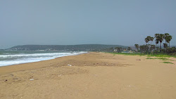 Foto von Uppada Beach mit lange, gerade küste
