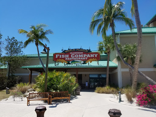 Sporting Goods Store «Bass Pro Shops», reviews and photos, 10040 Gulf Center Dr, Fort Myers, FL 33913, USA
