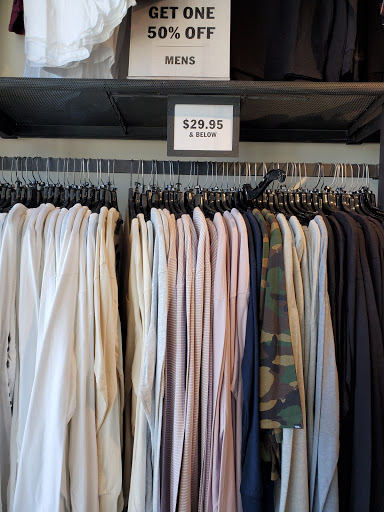 Shoe Store «Vans», reviews and photos, 917 Lifestyle St, Manteca, CA 95337, USA