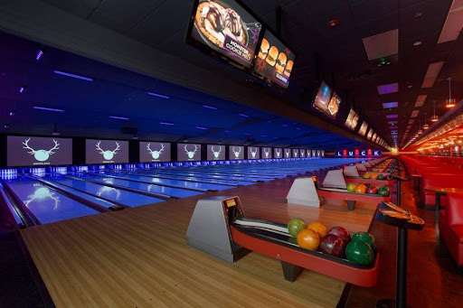 Bowling Alley «AMF Sierra Lanes», reviews and photos, 6450 N Blackstone Ave, Fresno, CA 93710, USA