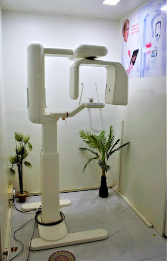 عيادة الدكتور أجاي لطب الأسنان ومركز الأبحاث - Dr. Ajay Dental Clinic & Research Center