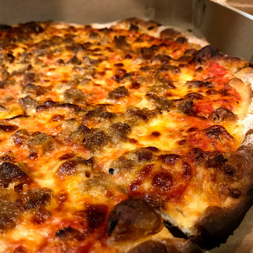 #1 best pizza place in West Haven - Mike's Apizza & Restaurant