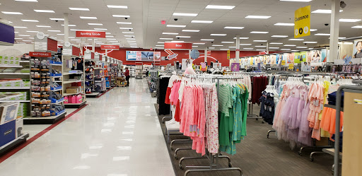 Department Store «Target», reviews and photos, 2209 Howard St, Evanston, IL 60202, USA