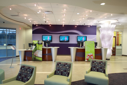 Credit Union «OECU - Oklahoma Employees Credit Union - Capitol Branch - Lincoln Blvd», reviews and photos