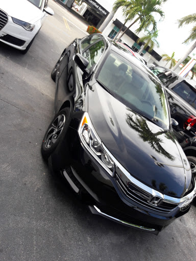Honda Dealer «Brickell Honda», reviews and photos, 690 SW 8th St, Miami, FL 33130, USA