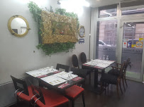 Atmosphère du Restaurant de poisson LA MARINA à Clichy - n°6