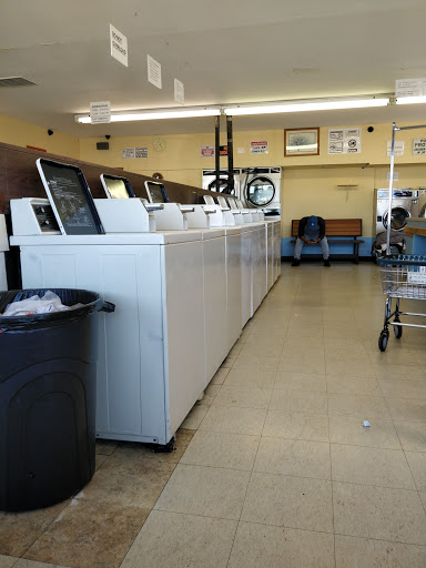 Laundromat «Laundry Queen», reviews and photos, 432 Oregon Coast Hwy, Newport, OR 97365, USA