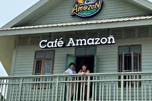 Café Amazon ริมแม่น้ำปราจีน image