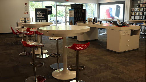 Cell Phone Store «AT&T», reviews and photos, 1939 Easton Rd, Willow Grove, PA 19090, USA