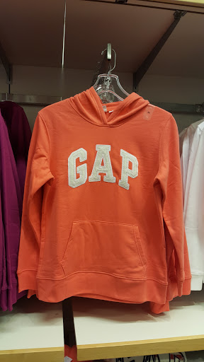 Clothing Store «Gap», reviews and photos, 18511 Outlet Blvd, Chesterfield, MO 63005, USA