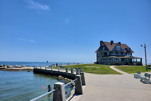 Eastern Point Beach