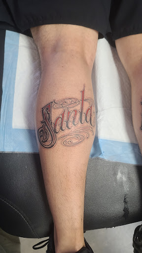 Tattoo Shop «Classic Tattoo», reviews and photos, 3121 W Marshall St, Richmond, VA 23230, USA