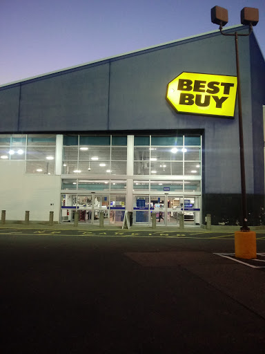 Electronics Store «Best Buy», reviews and photos, 550 Arsenal St #2, Watertown, MA 02472, USA