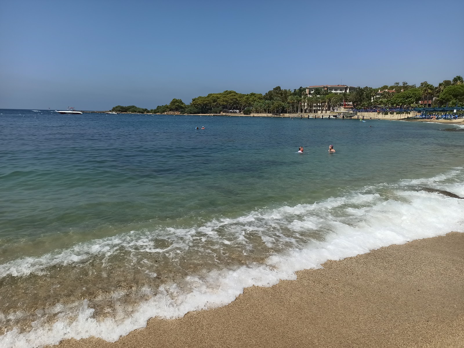 Foto von Avsallar beach mit etwas sauber Sauberkeitsgrad