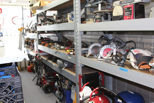 Pawn Shop «Beach Pawn Shop», reviews and photos, 6992 N Atlantic Ave, Cape Canaveral, FL 32920, USA