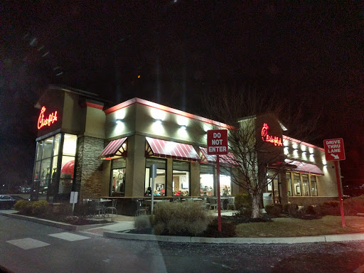 Fast Food Restaurant «Chick-fil-A», reviews and photos, 845 E Lancaster Ave, Downingtown, PA 19335, USA