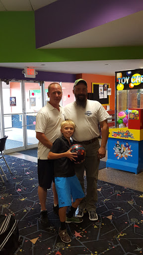 Bowling Alley «East Greenbush Bowling Center», reviews and photos, 570 Columbia Turnpike, East Greenbush, NY 12061, USA