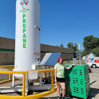 U-Haul Moving & Storage at Main St - Photo 3 - Car repair in Bloomington, IL, Bloomington