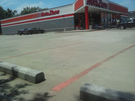 Auto Parts Store «AutoZone», reviews and photos, 1632 E Kearney St, Springfield, MO 65803, USA