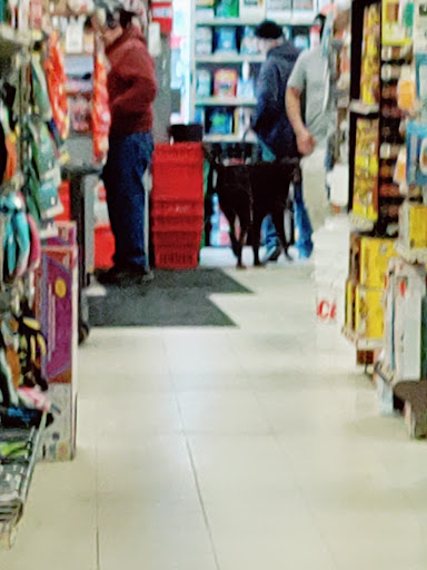 Hardware Store «Tele-Tron Ace Hardware», reviews and photos, 6604 Cermak Rd, Berwyn, IL 60402, USA