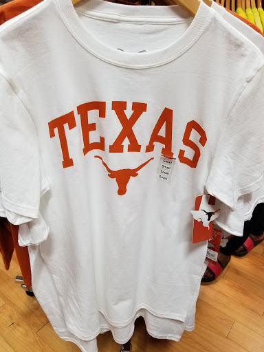 Sportswear Store «Rally House Alpha», reviews and photos, 13710 Dallas Pkwy, Dallas, TX 75240, USA