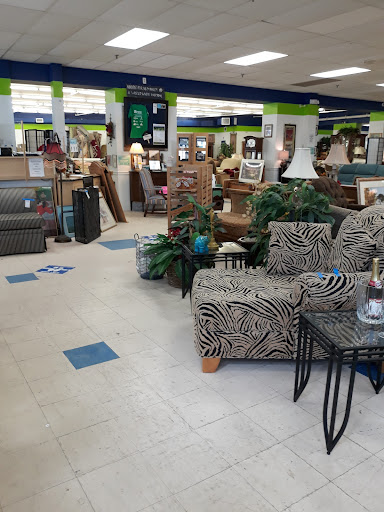 Used Furniture Store «Habitat for Humanity in Monmouth County ReStore», reviews and photos, 45 South St, Freehold, NJ 07728, USA