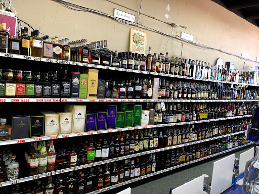 Wine Store «Grog Shoppe Wine and Spirits», reviews and photos, 1129 Trotwood Ave # 29, Columbia, TN 38401, USA